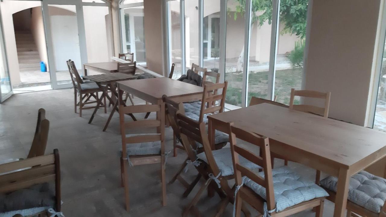 Къща За Гости Крапец 外观 照片